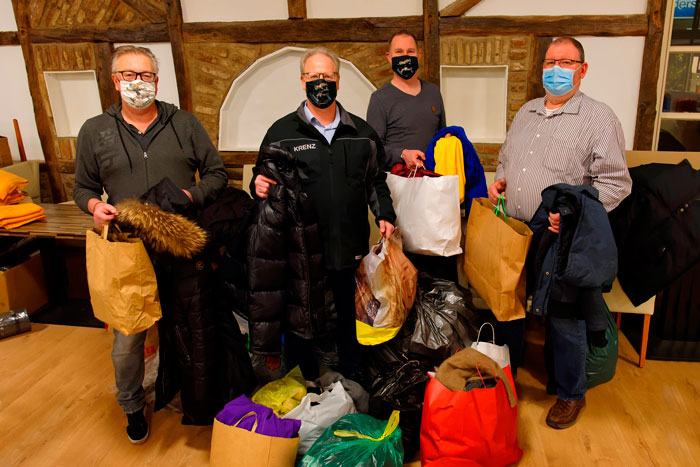 Wärmende Spende vom SC Grün-Weiß Paderborn