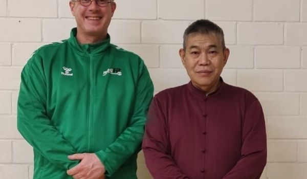 mediFit-Trainer André Dawson besucht Qigong-Seminar bei Großmeister Shen Xijing in Bremen