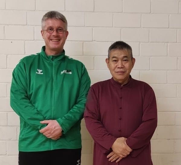 mediFit-Trainer André Dawson besucht Qigong-Seminar bei Großmeister Shen Xijing in Bremen